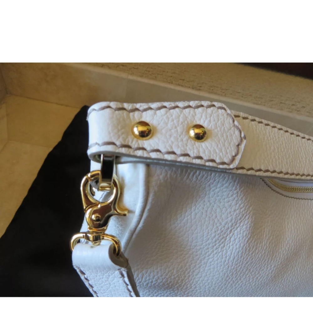 Designer Handbag - Picture 7 of 7